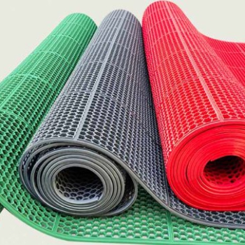 Thảm Nhựa Tổ Ong